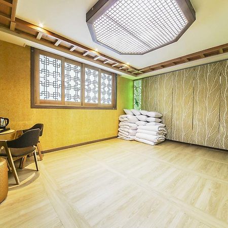 Jeonju Hanok Hotel Kung Εξωτερικό φωτογραφία