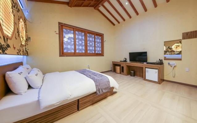 Jeonju Hanok Hotel Kung Εξωτερικό φωτογραφία