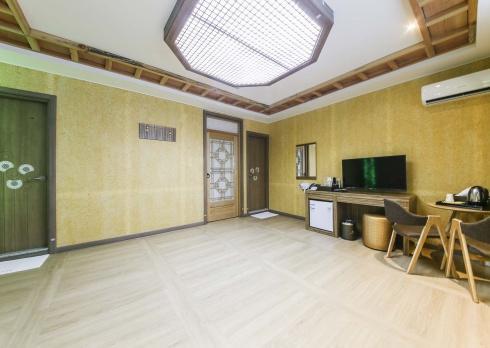Jeonju Hanok Hotel Kung Εξωτερικό φωτογραφία